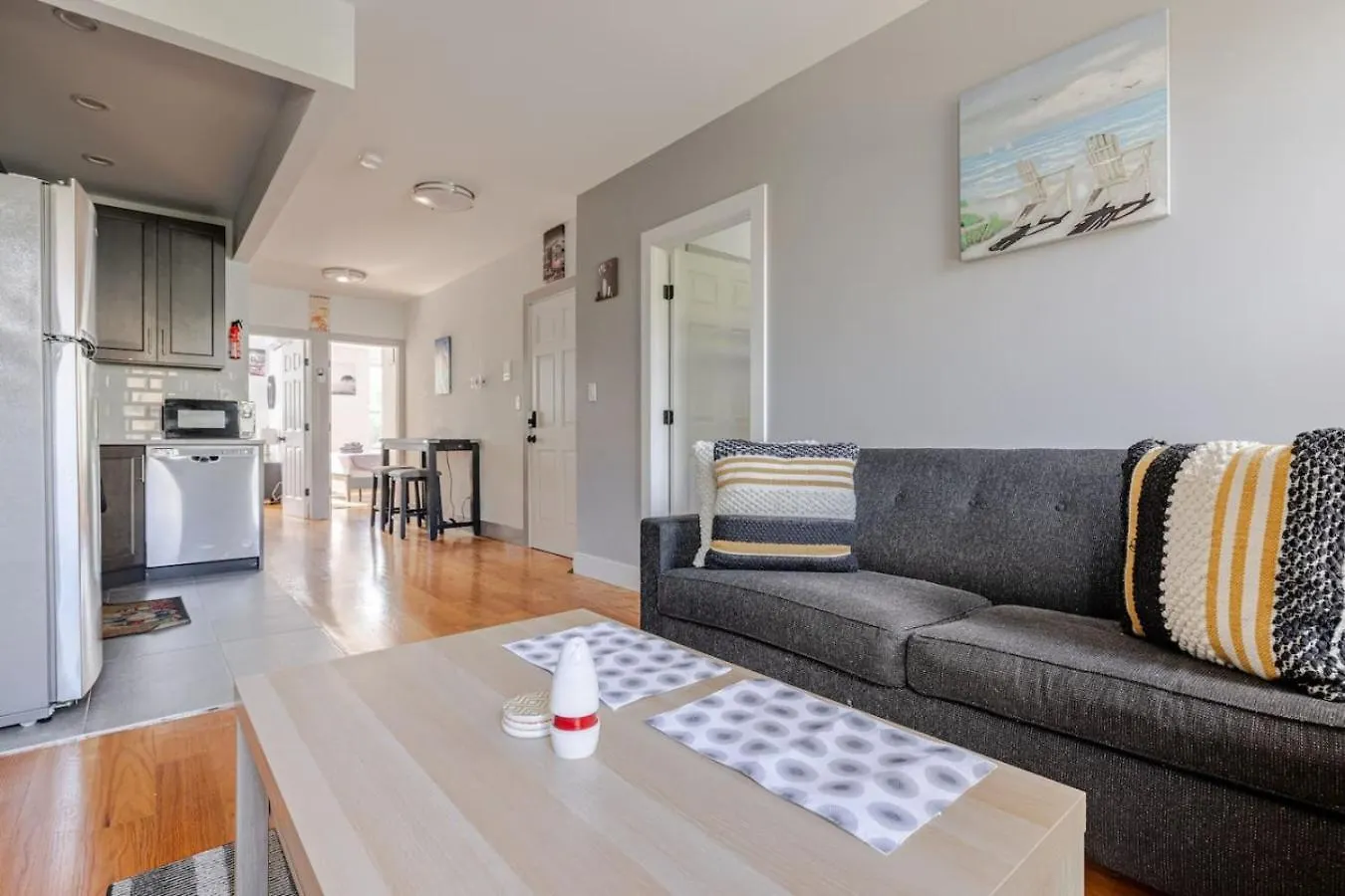 Sleek And New 3Br Brooklyn Apt Only 10 Min To Manhattan New York USA